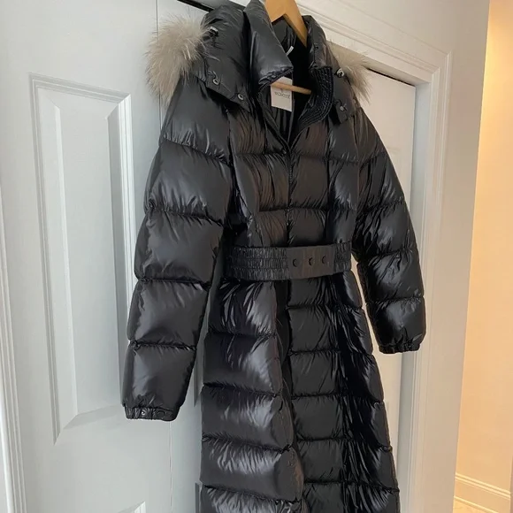 Moncler women’s maxi down coat - Picture 1 of 6